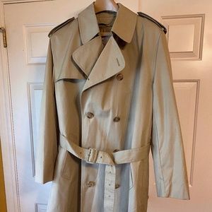 Vintage Misty Harbor Men's Trench Coat